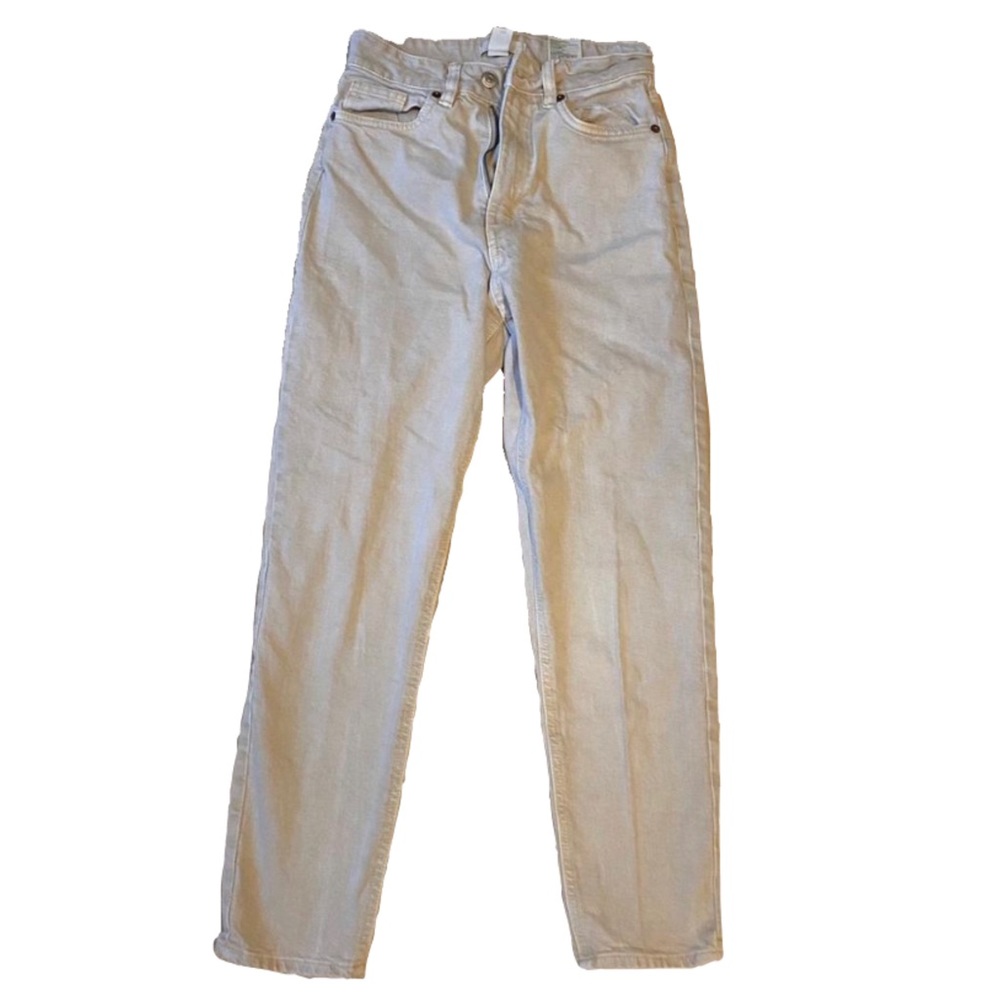 CREAM COLORED HIGH WAISTED MOM JEANS